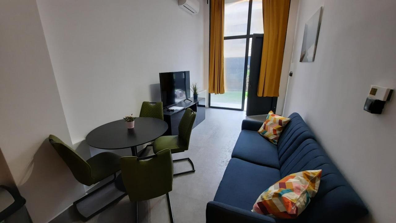 Hi-Bp In-Budapest Studio Apartman 2 Free Parking Eksteriør bilde